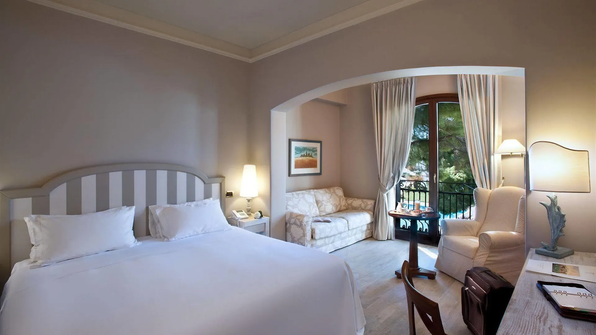 Grand Hotel Baia Verde Cannizzaro 4*,